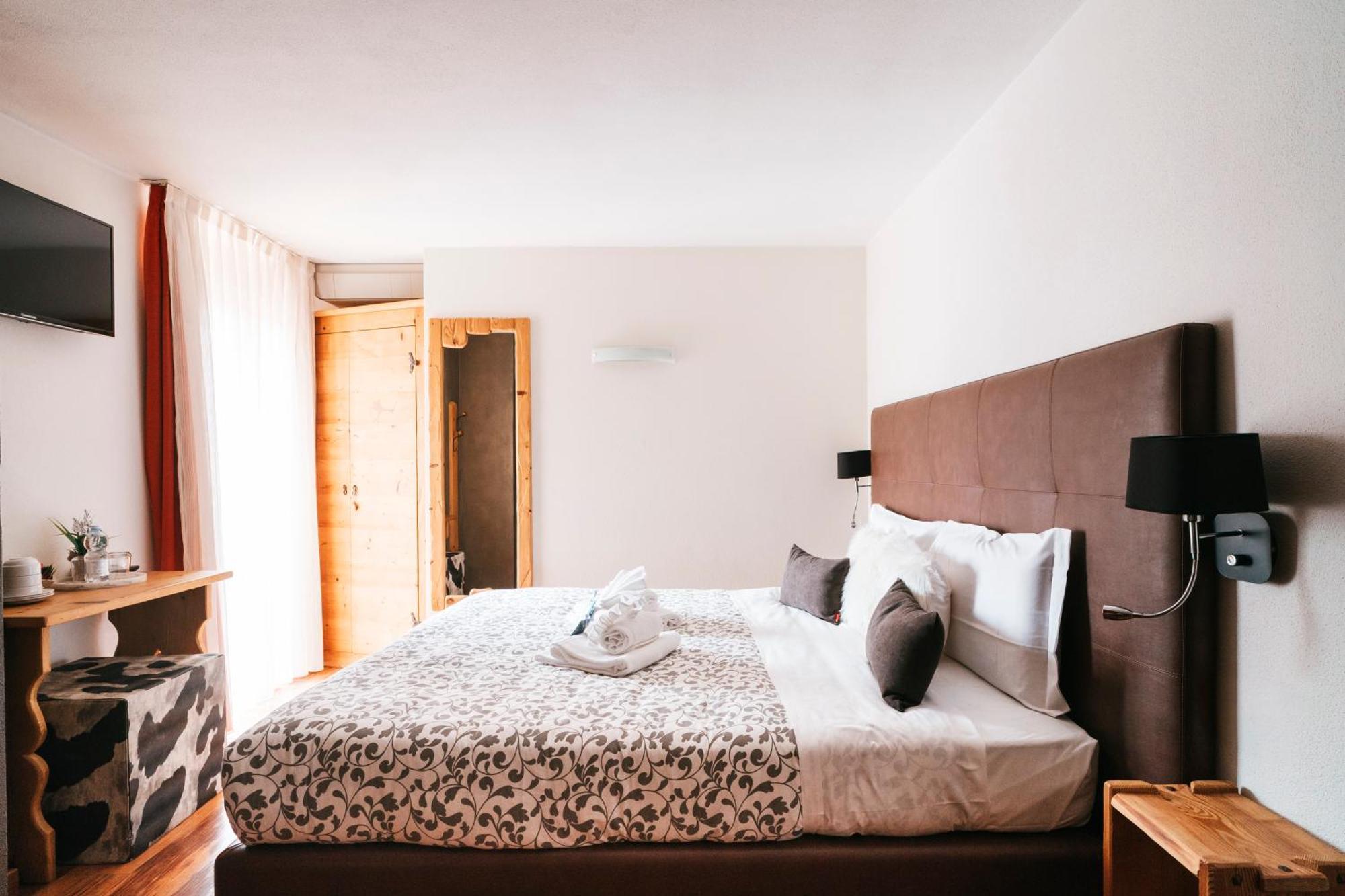 Serendipity Hotel Саузе-д'Ульс Экстерьер фото